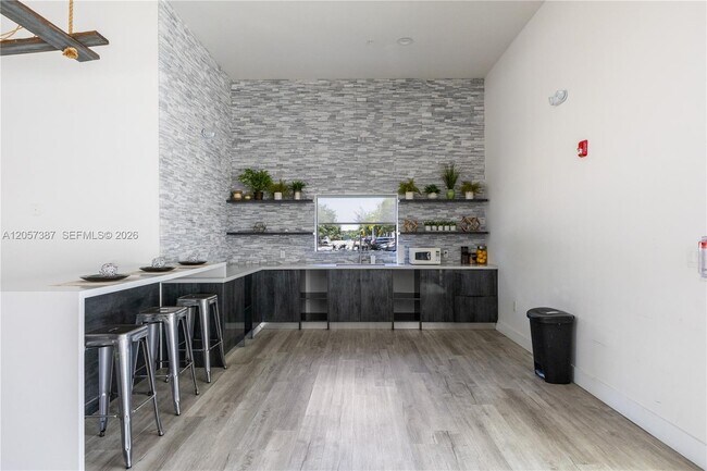Building Photo - 4444 NW 9th St.
