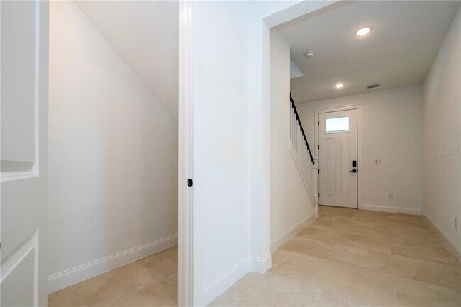 Building Photo - 2180 Forest Cir