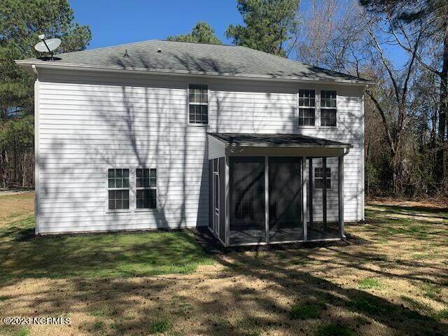 Building Photo - 862 Blue Bird Dr