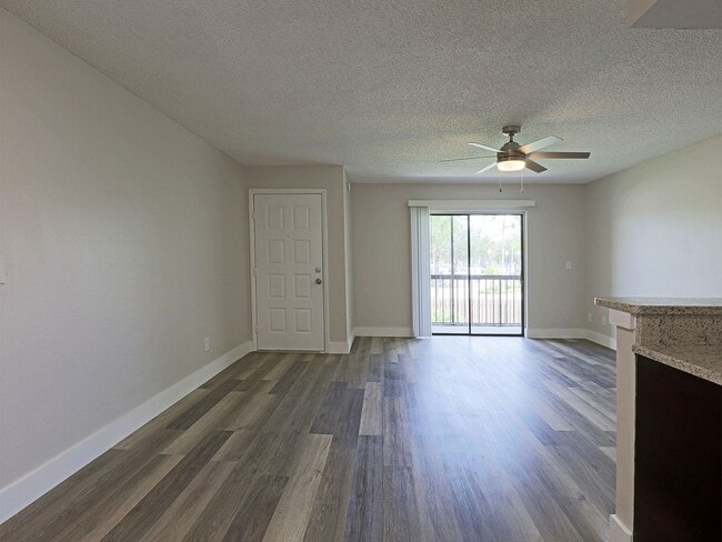 Building Photo - Mystic Gardens 5303-315 Summerlin Rd Fort ...