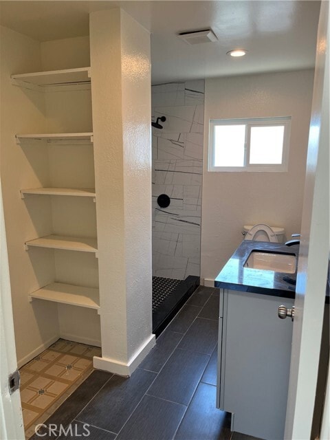 Building Photo - 1257 Velasco St