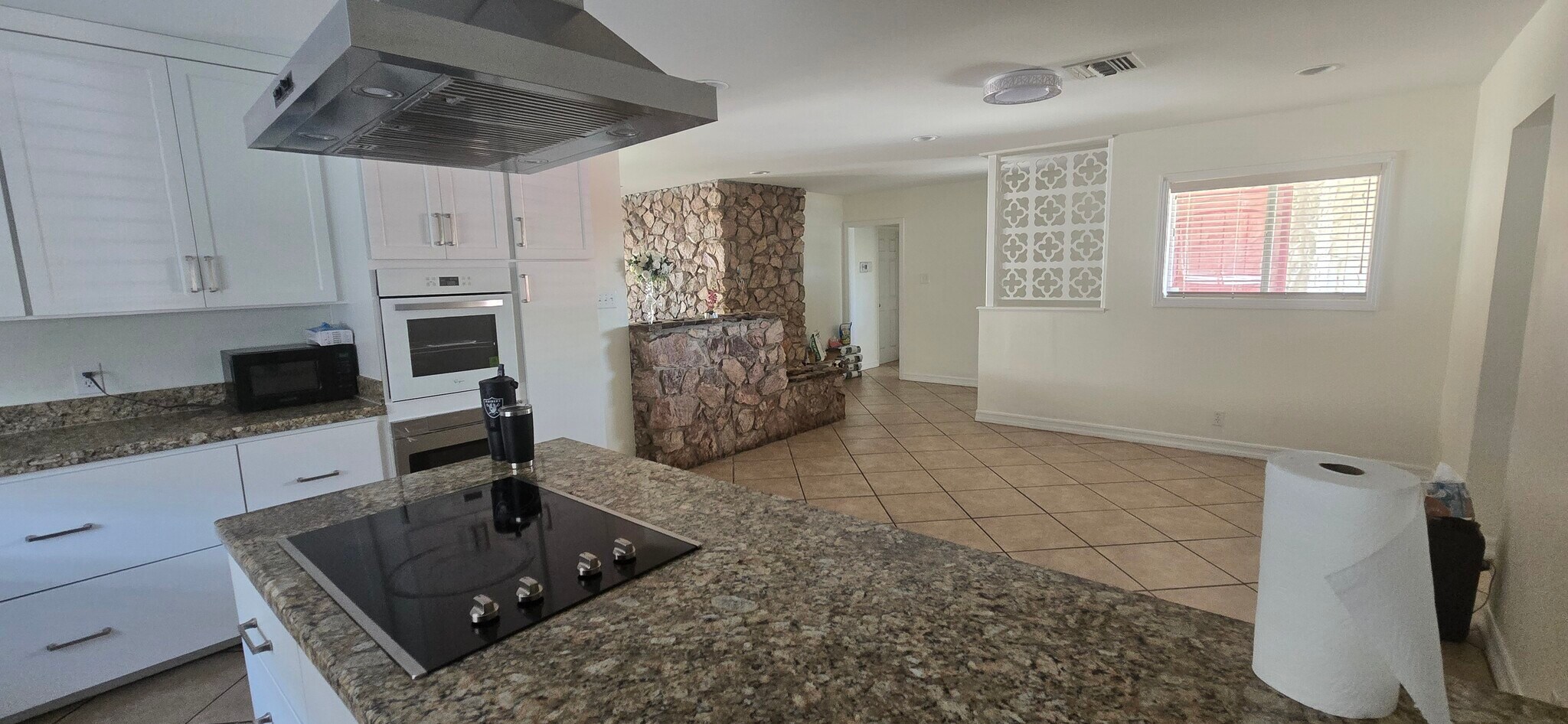 Building Photo - 1716 Kiltie Way