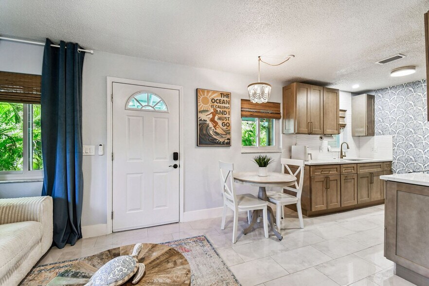 Building Photo - 11250 2nd St E