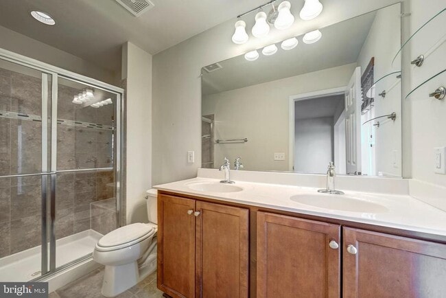 Building Photo - 42644 New Dawn Terrace