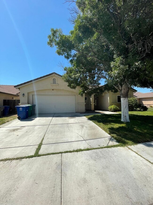 Building Photo - 757 Petit Sirah Ct
