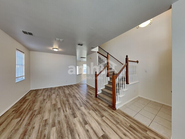 Building Photo - 1224 Riverside Rd