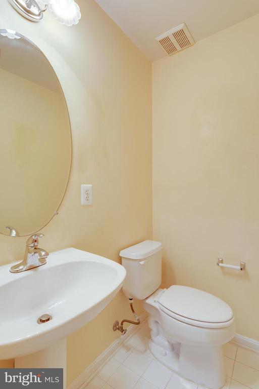 Building Photo - 43794 Virginia Manor Terrace