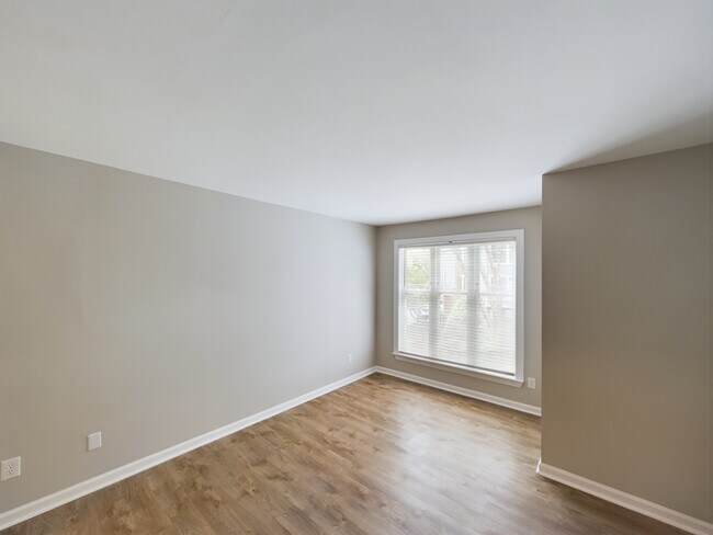 Building Photo - 1041 Wirewood Dr