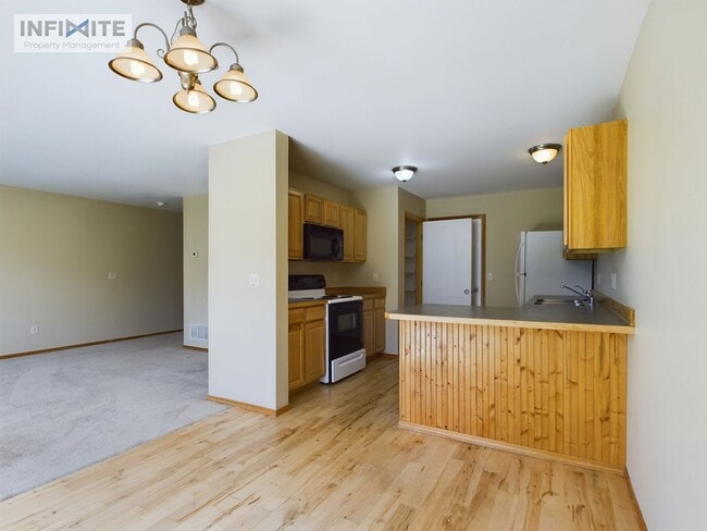 Building Photo - 3 Bedrooms | 2.5 Baths | 2-Car Garage