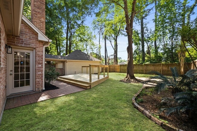 Building Photo - 12119 Auburn Hills Dr