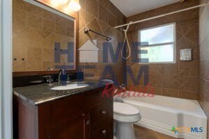 Building Photo - 506 Powell St