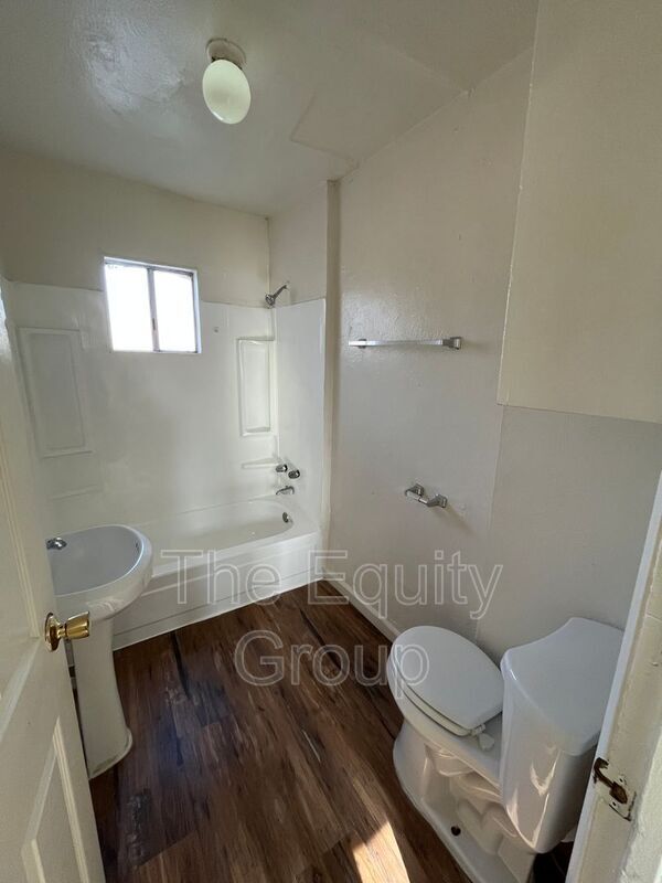 Building Photo - 266 W Belleview Ave