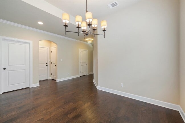 Building Photo - 14920 Cabrillo Way