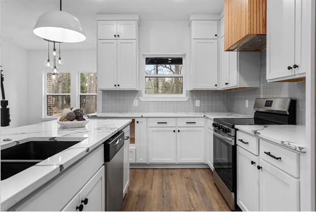 Building Photo - 122 Quail Run Dr