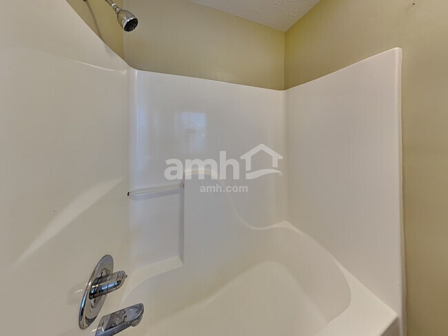 Building Photo - 1073 Ivoryhill Dr