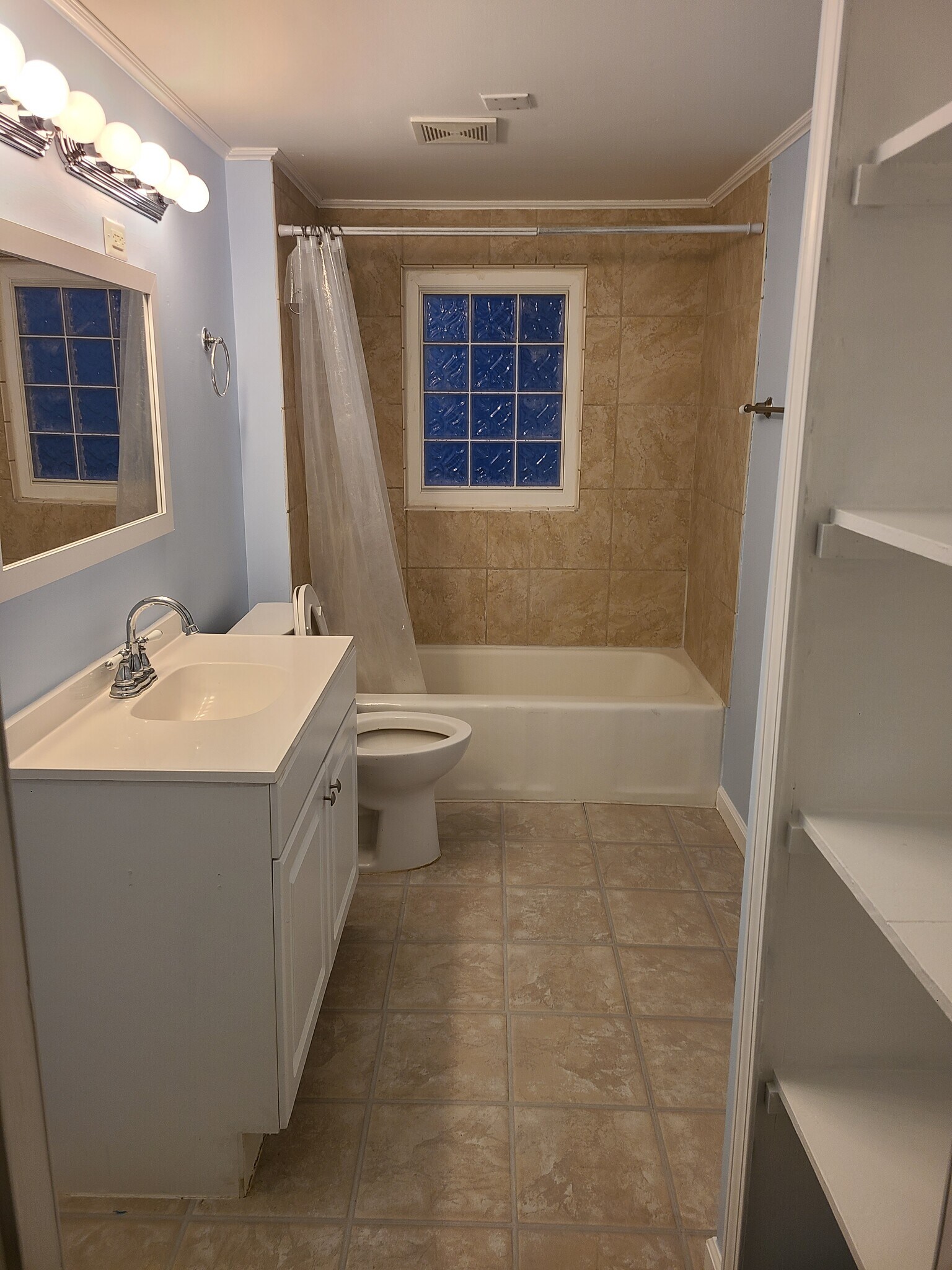 Building Photo - 614 Florida Ave