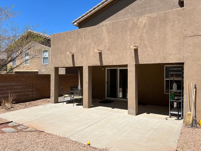 Building Photo - 1943 Busher St SE