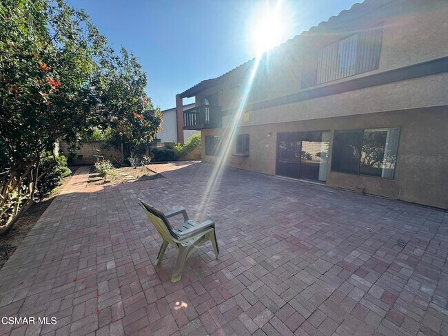 Building Photo - 2930 Reservoir Dr