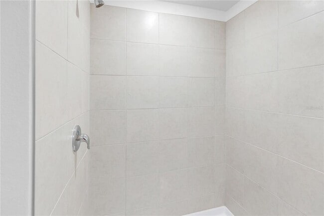 Building Photo - 2167 Lone Oak Ln