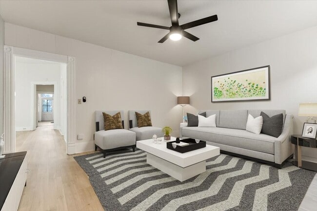 Building Photo - Beautiful 3 Bedroom Duplex Located in Goose Hollow!