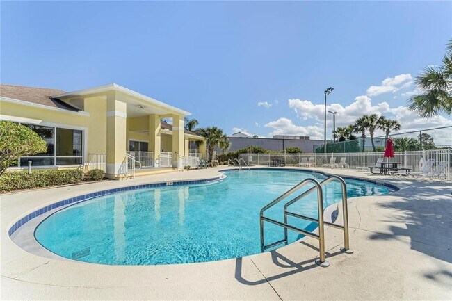 Building Photo - 3123 Sun Lake Ct