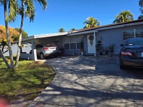 Building Photo - 1300 NW 61st Ave