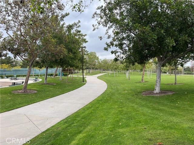 Building Photo - 21 Balustrade Pl