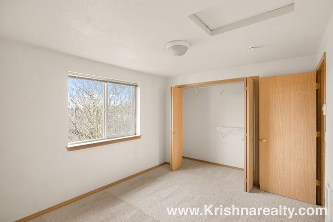 Building Photo - 5281 SW 174th Terrace