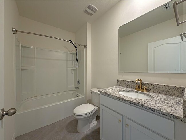 Building Photo - 2920 Blackburn Ave