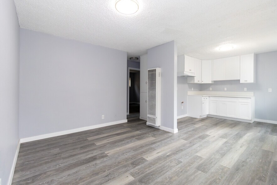 Building Photo - Kalnor Apartments