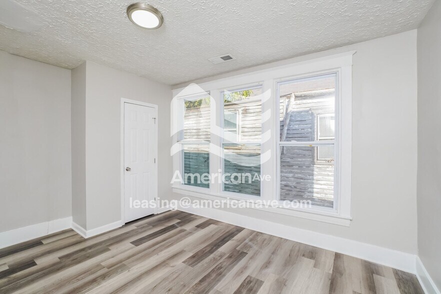 Building Photo - 2635 Hale Ave