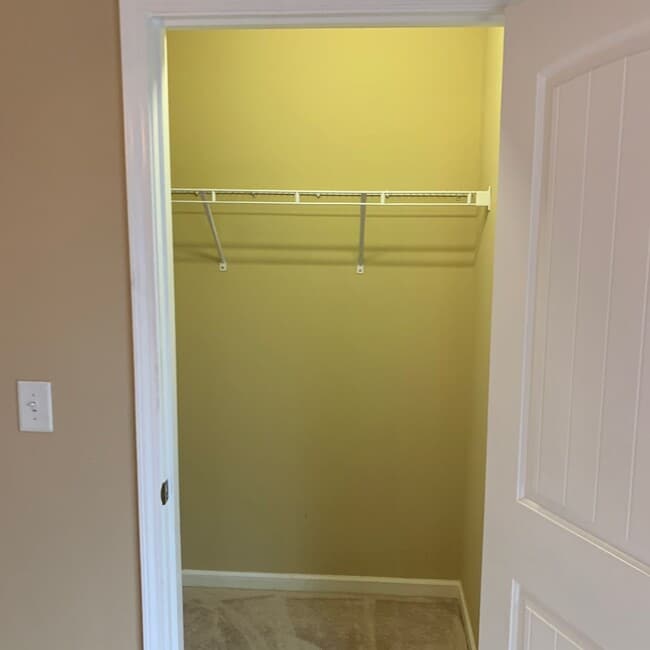 Building Photo - Townhome Condo