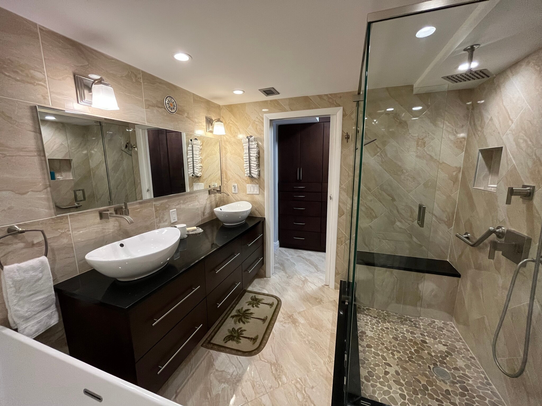 Building Photo - 4280 Galt Ocean Dr., Apt. 2C