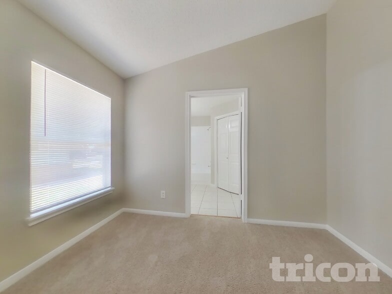 Building Photo - 3215 Kelling St