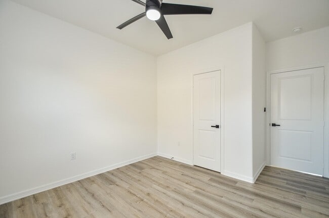 Building Photo - 9722 Champion Heavens Dr