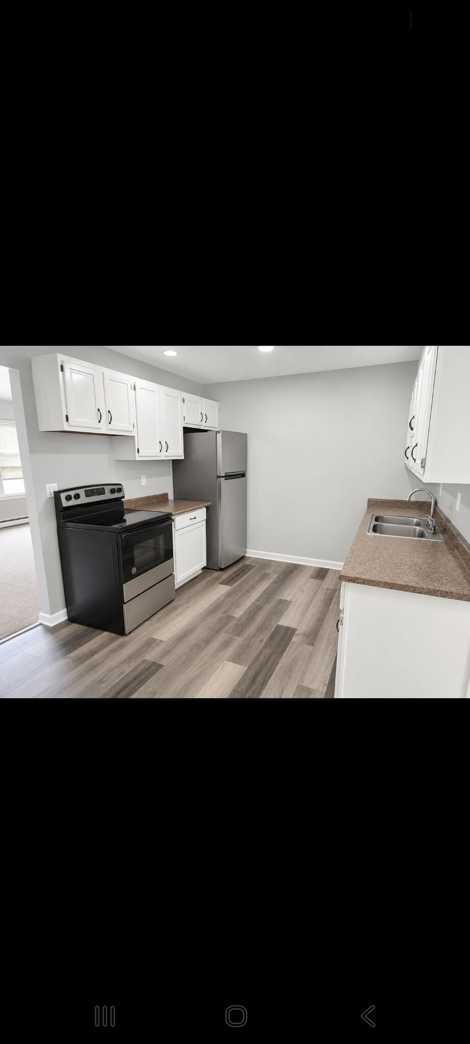Building Photo - 887 Arden Ave