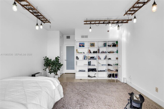 Building Photo - 5701 Biscayne Blvd