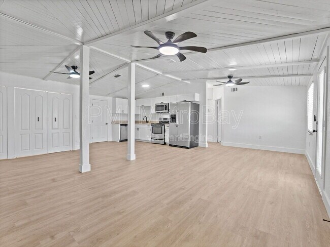 Building Photo - 4613 Irene Loop