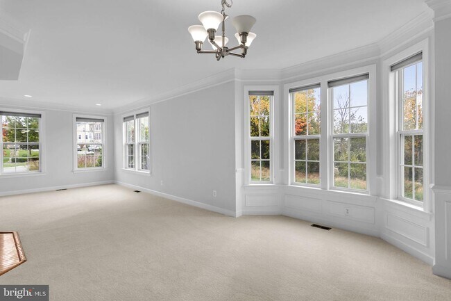 Building Photo - 22855 Oakgrove Rd