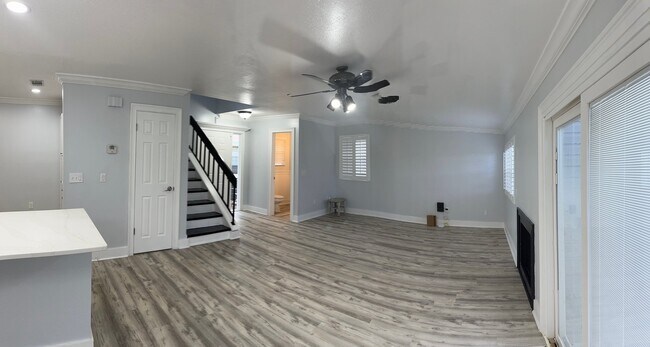 Building Photo - 1072 Crumpet Ct