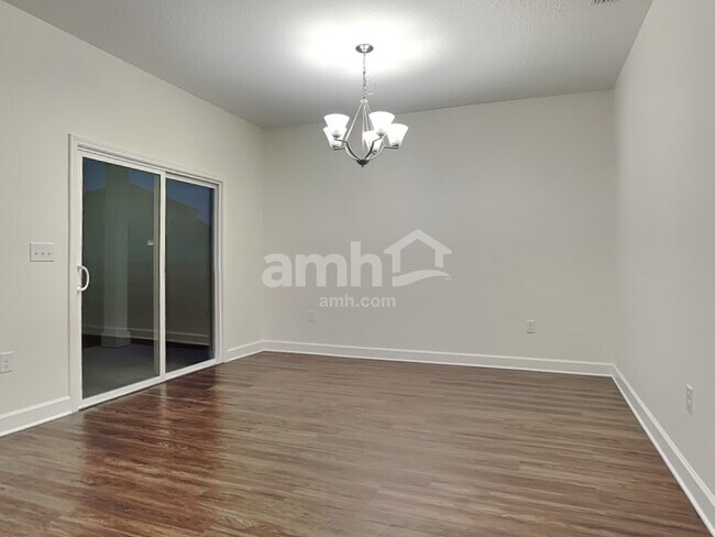 Building Photo - 5786 Hampton Creek Rd