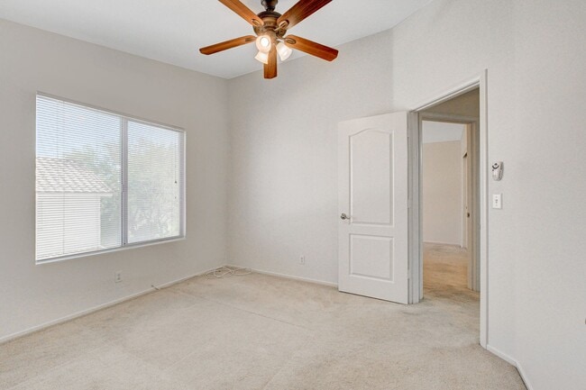 Building Photo - 8621 Sierra Cima Ln