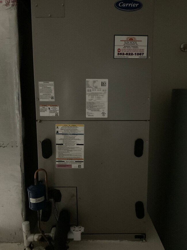 Building Photo - Desirable Citrus Springs Neighborhood 4/2/2 *WON'T LAST*