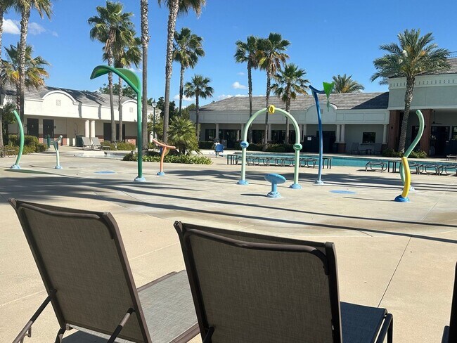 Building Photo - Seven Oaks Highgate Gated Community - READ...