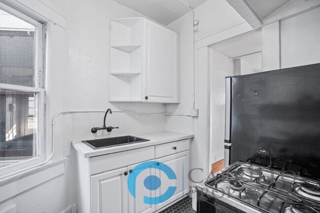 Building Photo - 2261 4th Avenue