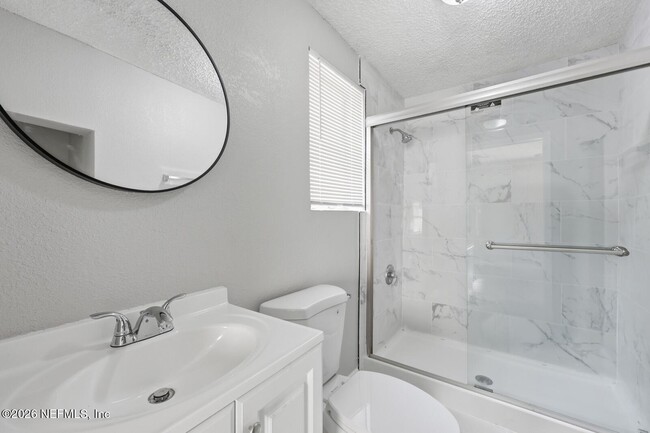 Building Photo - 2002 St Clair St