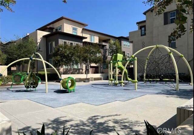 Building Photo - 7400 Solstice Pl