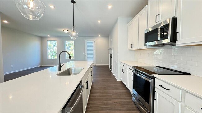 Building Photo - 1475 Creekside Cir NW