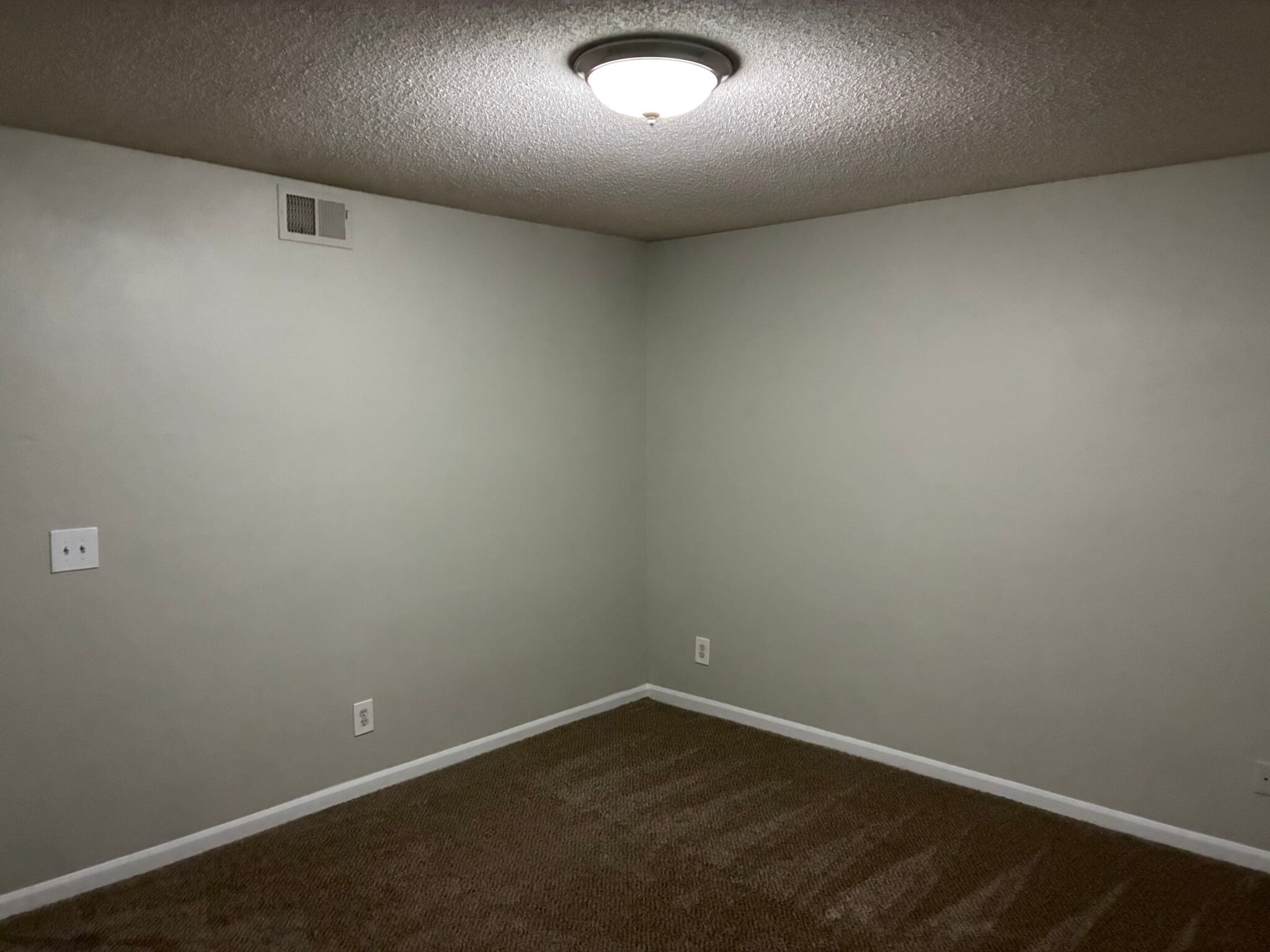Building Photo - 306 Harbor Pointe Pky