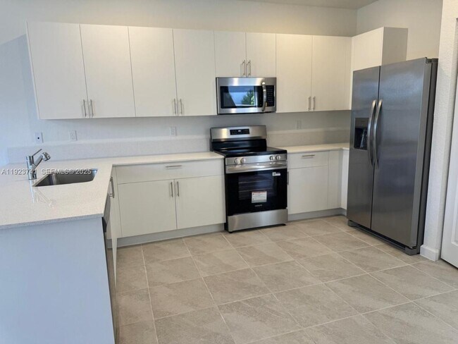 Building Photo - 18426 SW 2nd St